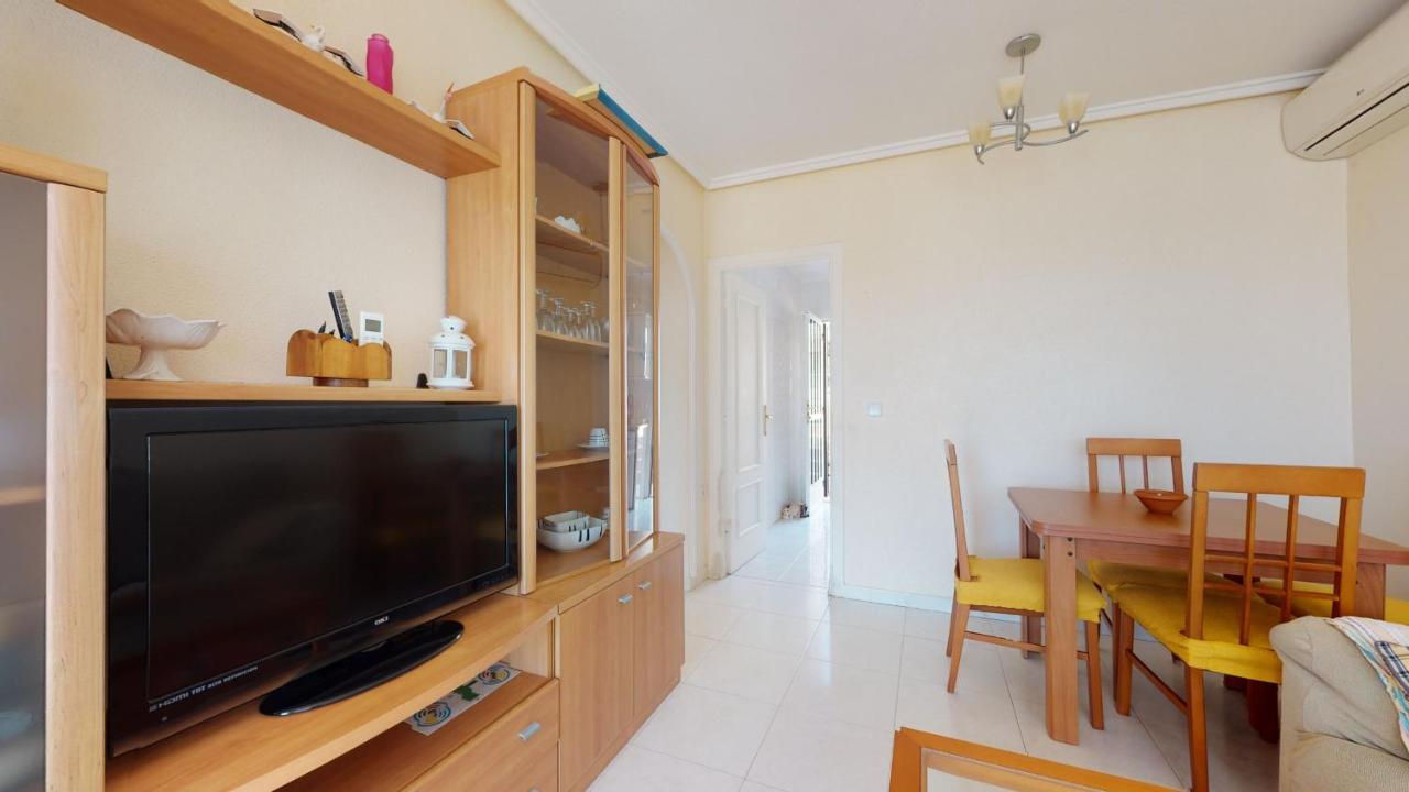 Cozy & Bright Bungalow Torrevieja Esterno foto